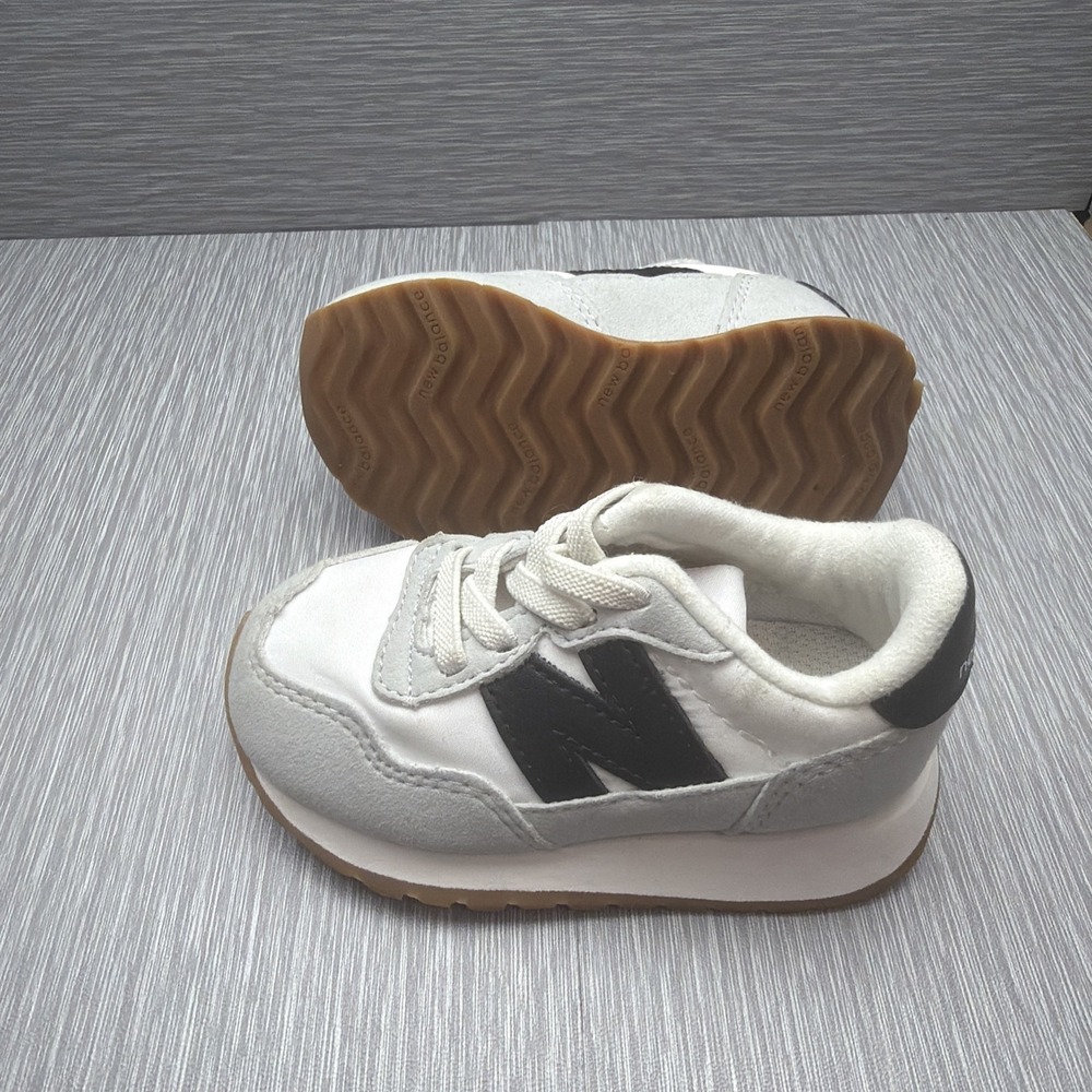 New Balance 237 Toddler Sneakers Gray Black Gum Sole Lace Up Shoes Kids 5.5